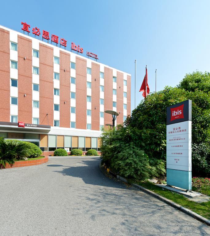 Ibis Wuxi Hi Tech Hotel Bagian luar foto